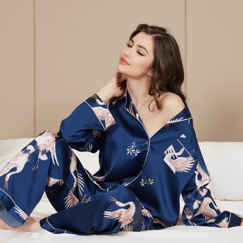 SilkSilky  19Momme Pure Silk Long Sleeve Lapel Women's Pajamas DarkBlue 001